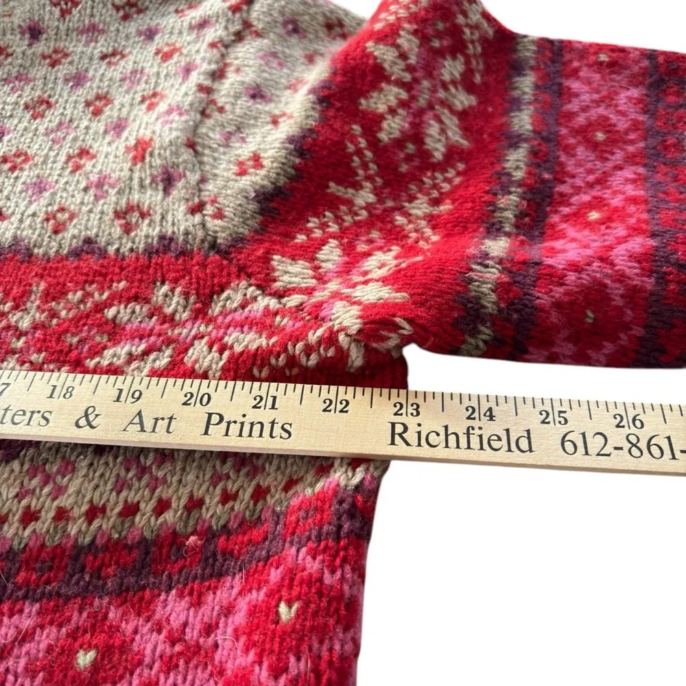 Eddie Bauer Red and Cream Patterned Cardigan - Picture 8 of 13